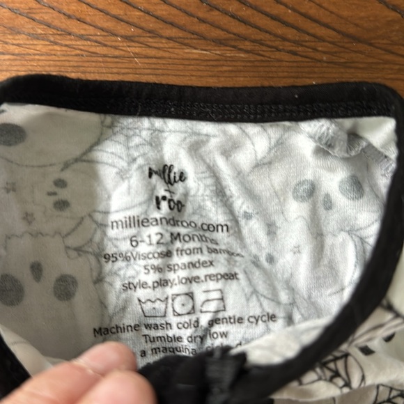 2 bamboo pjs Millie + Roo size 6-12 and sleep sack size medium from Larkspur. - Picture 4 of 8